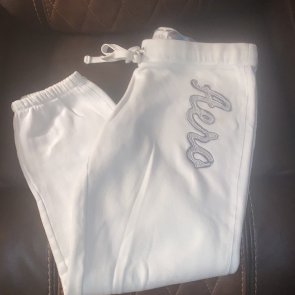 Aeropostale - Picture 4 of 14